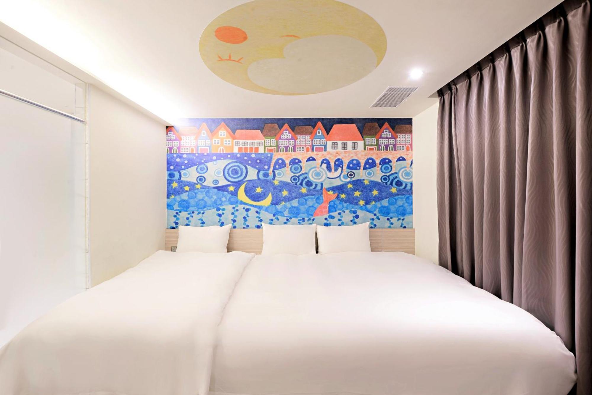 Whoops Hotel Tchaj-čung Pokoj fotografie