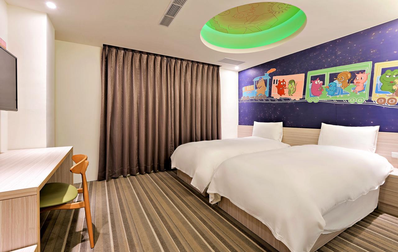 Whoops Hotel Tchaj-čung Exteriér fotografie